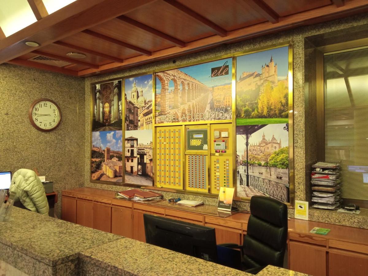 Hotel Ele Acueducto セゴビア エクステリア 写真